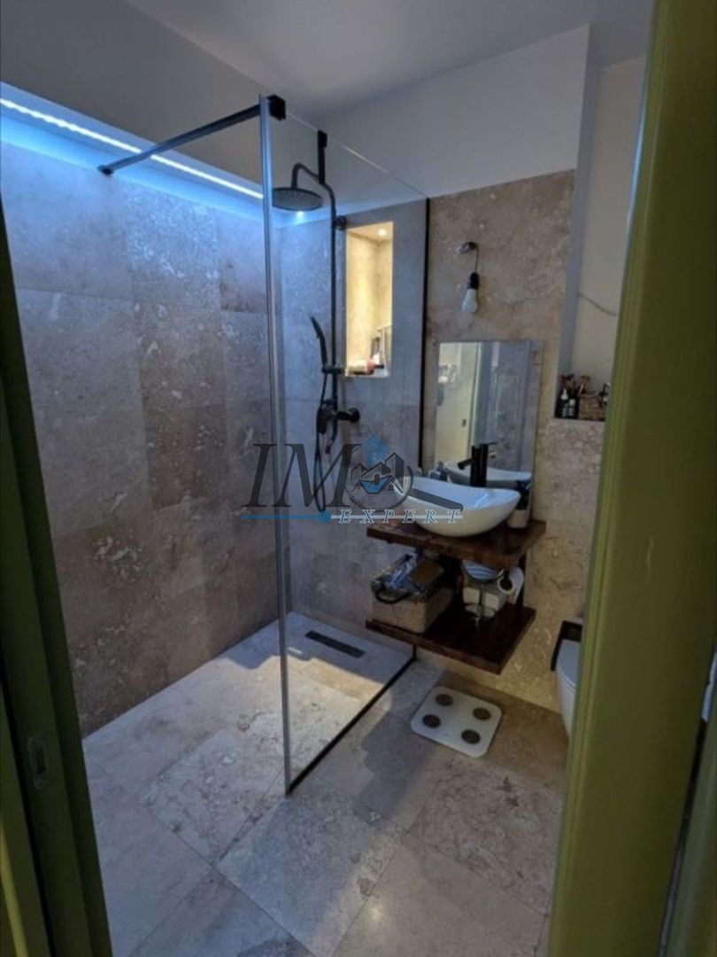 Apartament 3 camere modern zona Cetate - Poză 4