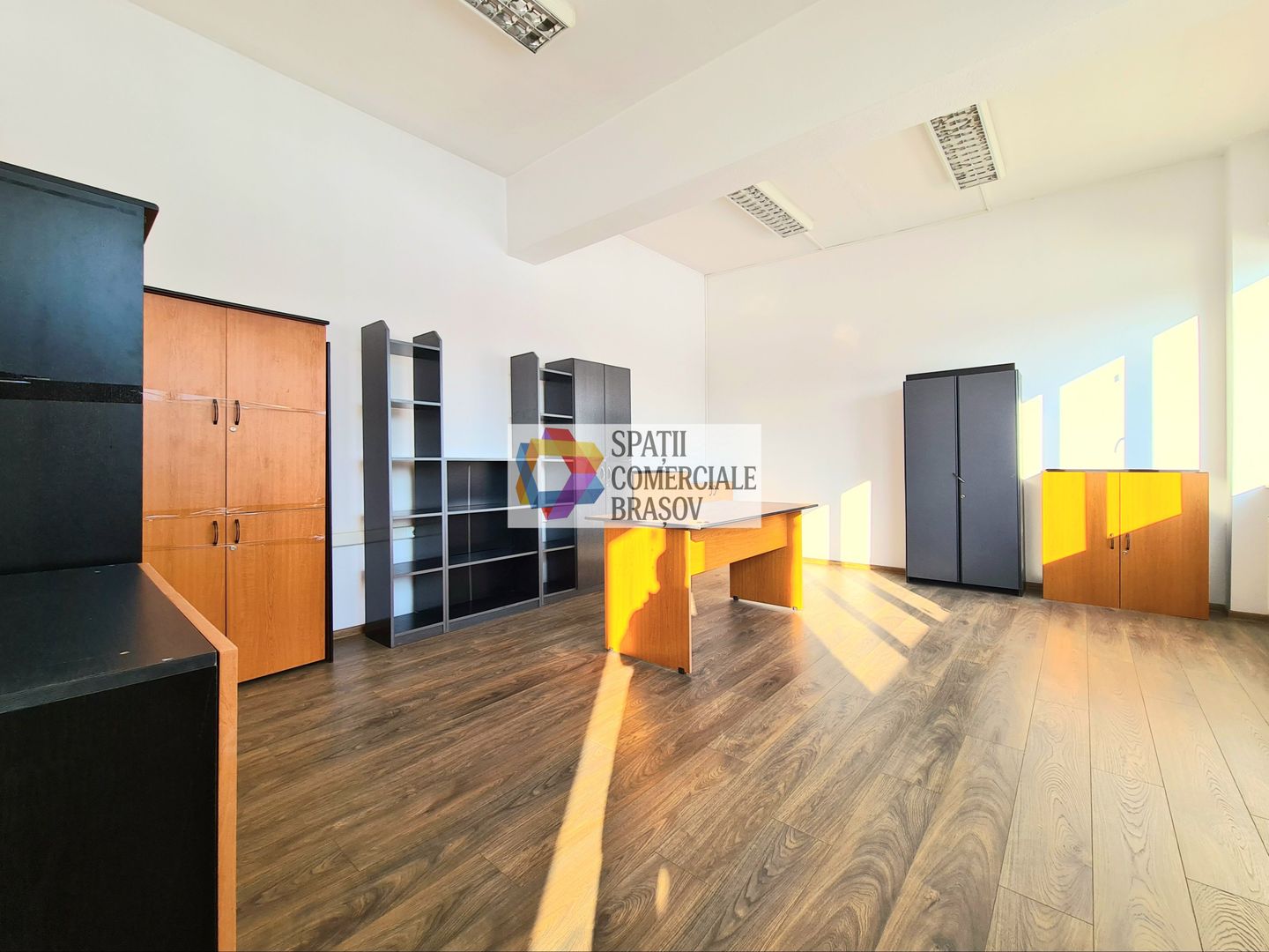 Spatiu birouri de închiriat Brasov - 80 mp # plus-imo.ro - Poză 2