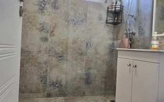 Vand apartament cu 2 camere in Cornisa, et. intermediar, lift nou - Poză 4