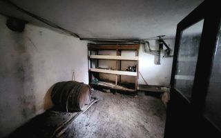 De vanzare casa 3 camere, 719mp teren, Cetate - Poză 13