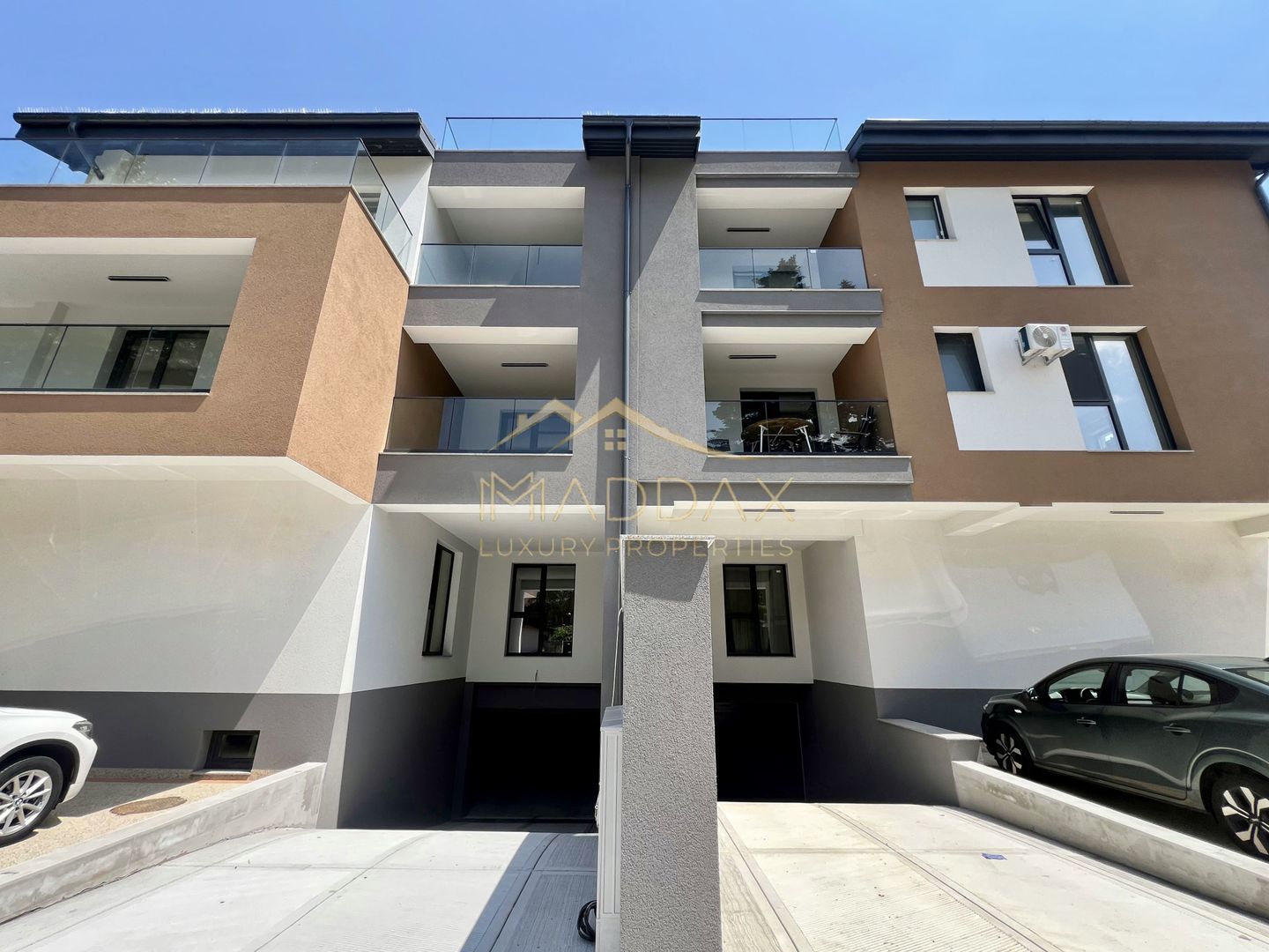 Apartament *3 Camere  // Baneasa - Sector 1 - Poză 14