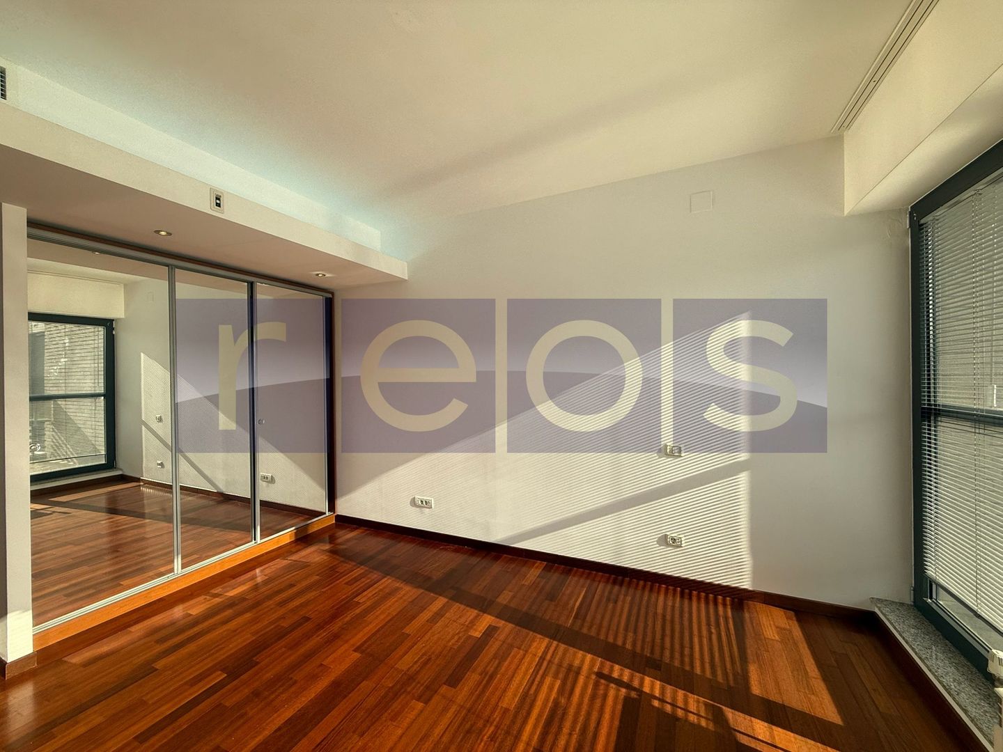 INCHIRIERE SOS NORDULUI | 4 CAMERE | VEDERE PARC | 147 MP | - Poză 14