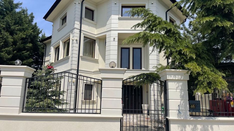 Eleganță în Vila de Excepție  |   Vila cu piscina încălzită - Poză 18