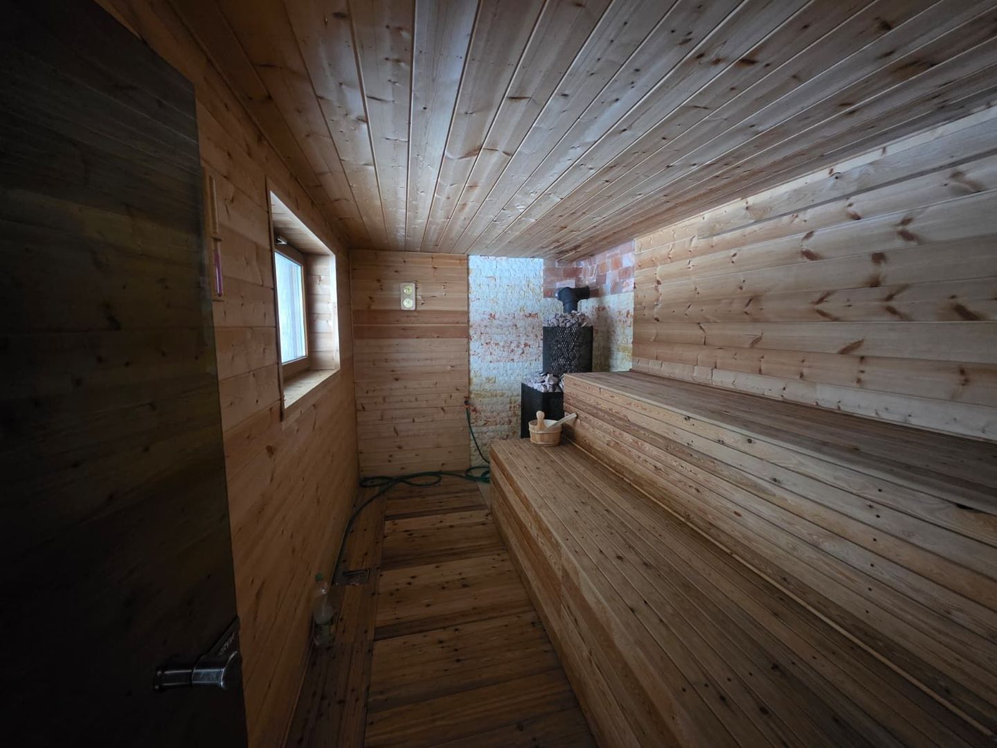 CASĂ MODERNĂ | VĂLENI-STĂNIȘOARA | 354.000 € - Poză 19