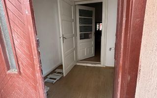 Casa pe parter cu acces auto - Poză 13