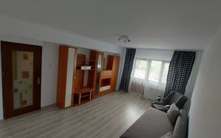 Garsonieră de închiriat parc milia Câmpina Ultracentral 42 mp - Poză 2