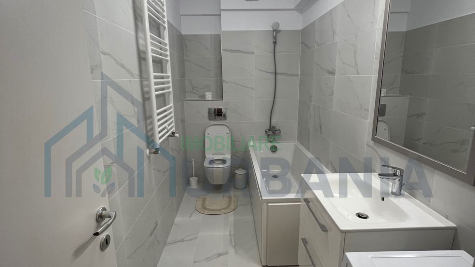 Închiriez apartament cu o cameră in zonă centrală cu loc de parcare - Poză 3