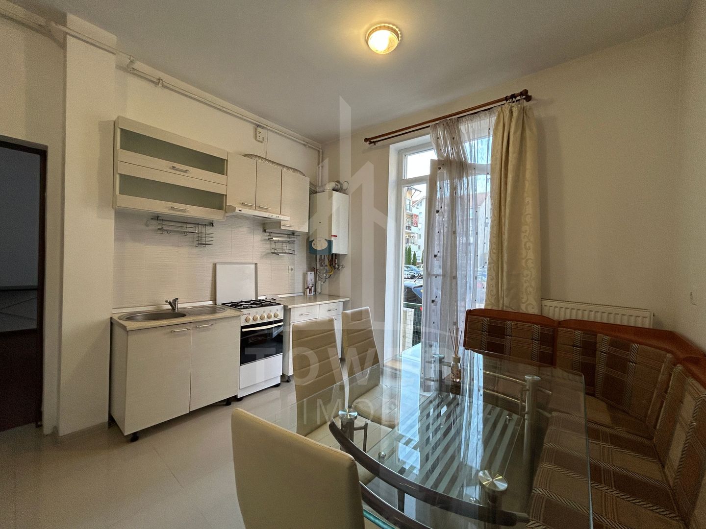 Apartament 3 camere cu terasa, Zona Turnișor - Poză 4