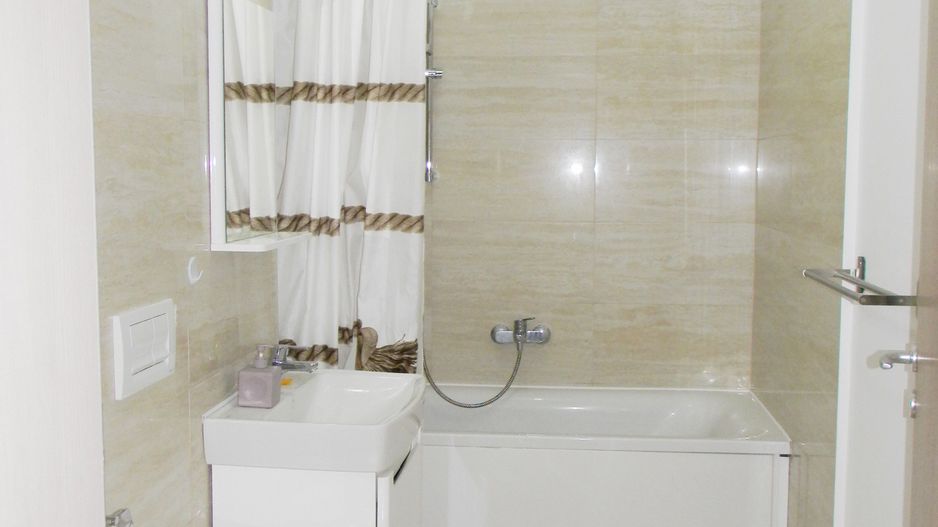 Apartament cu priveliste frumoasa,in bloc nou,zona colinei - Poză 15