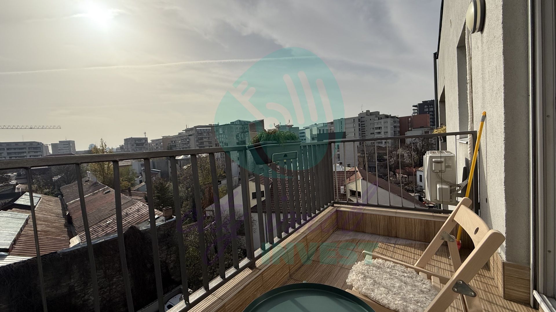 Apartament 3 camere modern – 2015, luminos - Poză 9