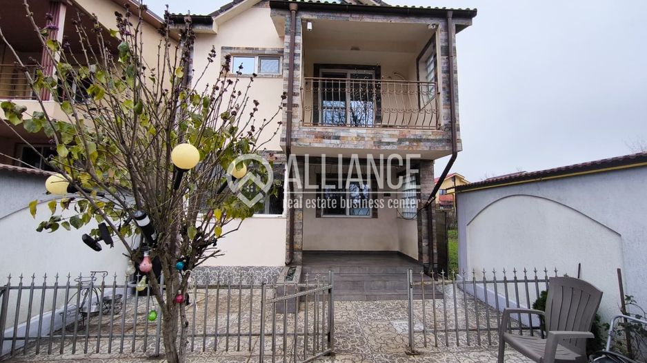 KAMSAS (Cod01) Casa eleganta P+1 curte mare, mobilata complet! - Poză 1