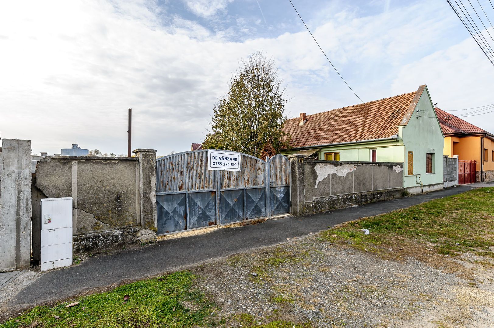 Teren 871 mp - str. Poetului - potential comercial - COMISION 0% - Poză 1