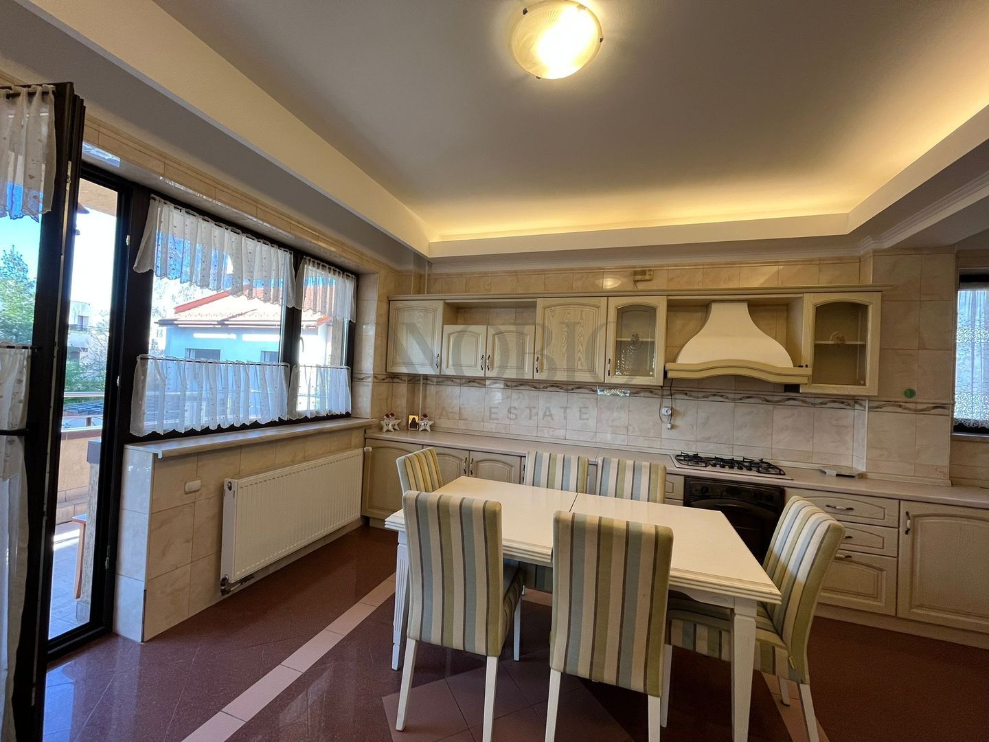 Apartament 4 camere | Herăstrău | 149 mp utili | 4 balcoane | Parcare - Poză 12
