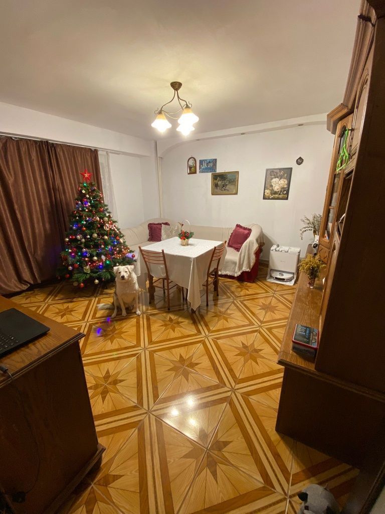 De închiriat apartament 2 camere Timpuri Noi - Poză 2