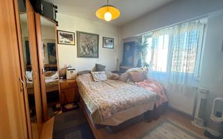 Apartament cu 3 camere de vânzare + garaj - Poză 7