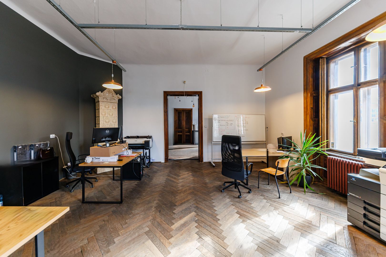 Cladire Istorica - Zona Baile Neptun - Comision 0% - Poză 3