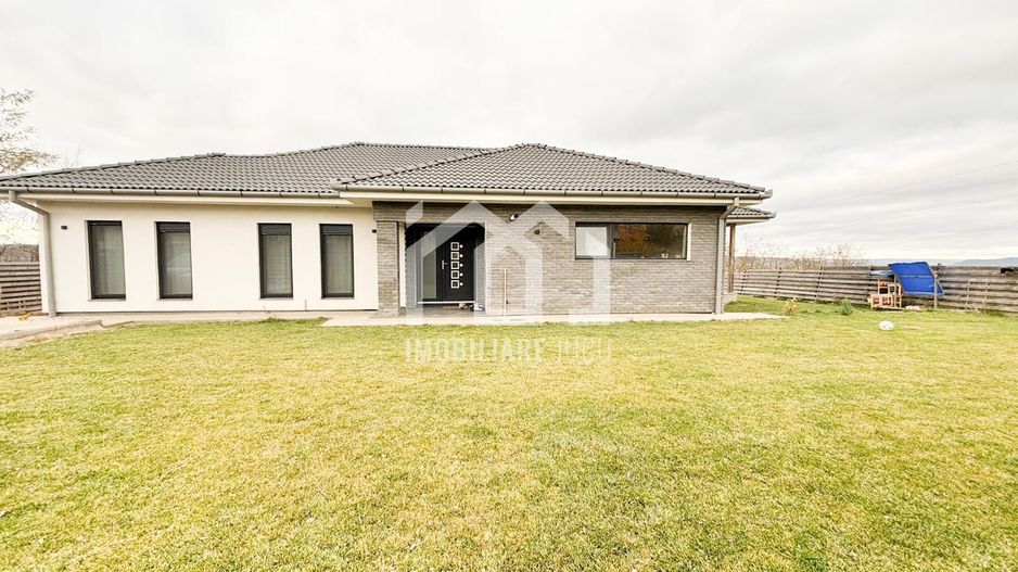 Casa individuala 4 camere, La Cheie, 120mp, Teren 900mp, Jucu de Sus - Poză 1