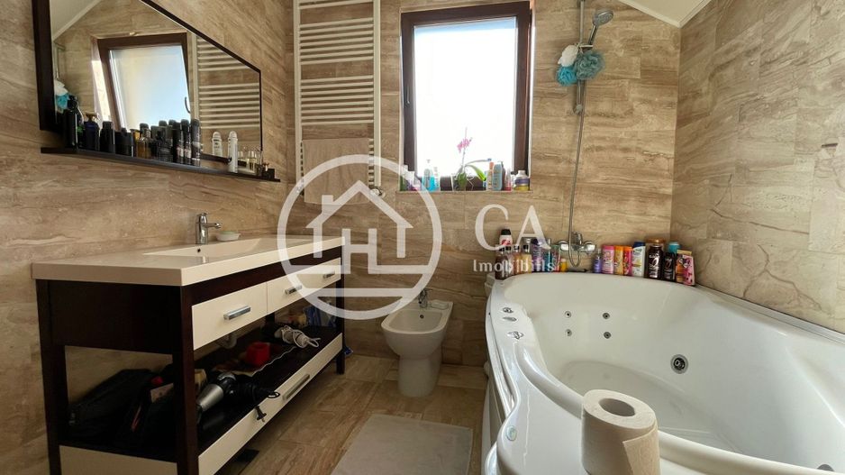 Casa de vânzare cu 4 camere in Santandrei, Bihor. - Poză 26