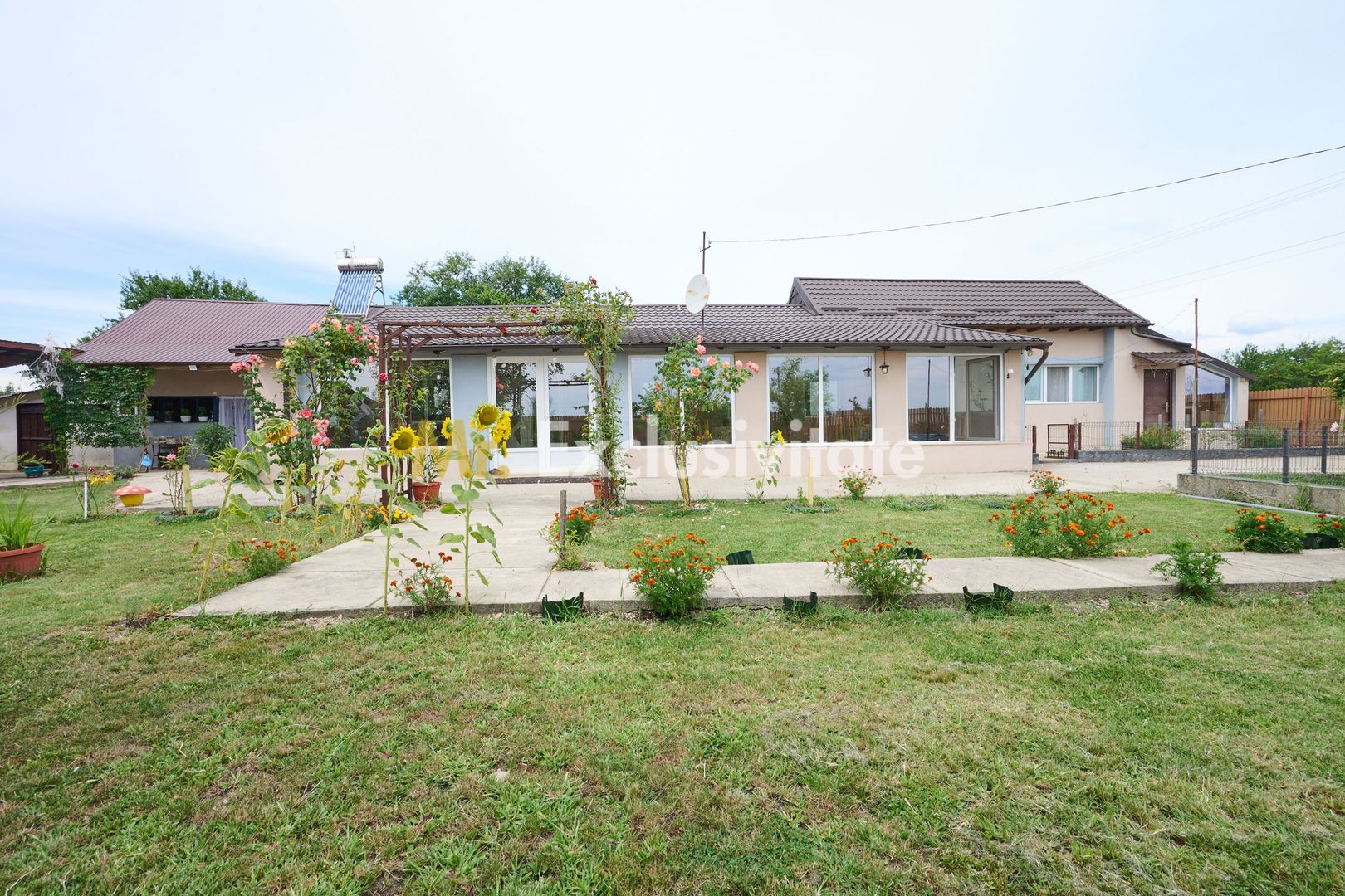 Casă cu teren generos – Vedea-Arges - Poză 8