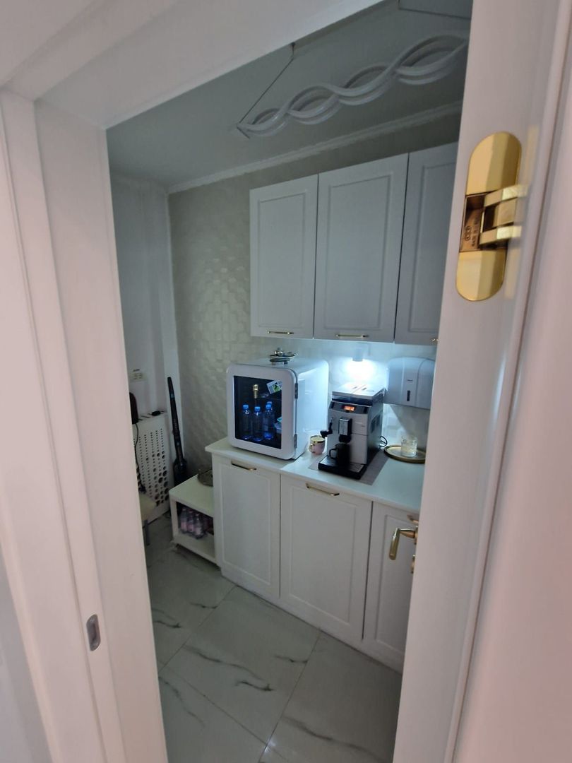 Inchiriem vila cu etaj zona Floreasca Central - Spital Floreasca - Poză 12