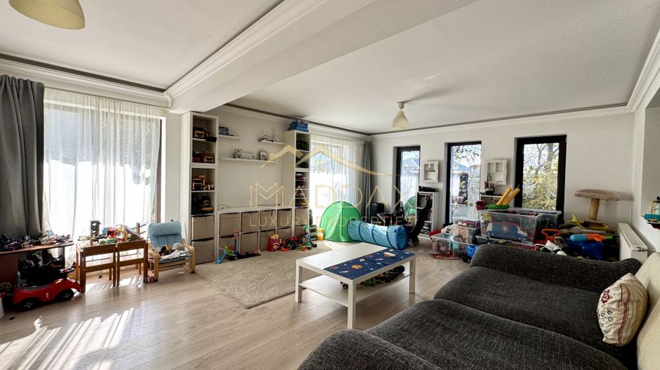 Vila cu 5 camere *420mpc* // 800mp teren // Corbeanca - Tamasi - Poză 12