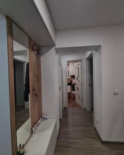 Apartament Micro 14 complet renovat - Poză 7
