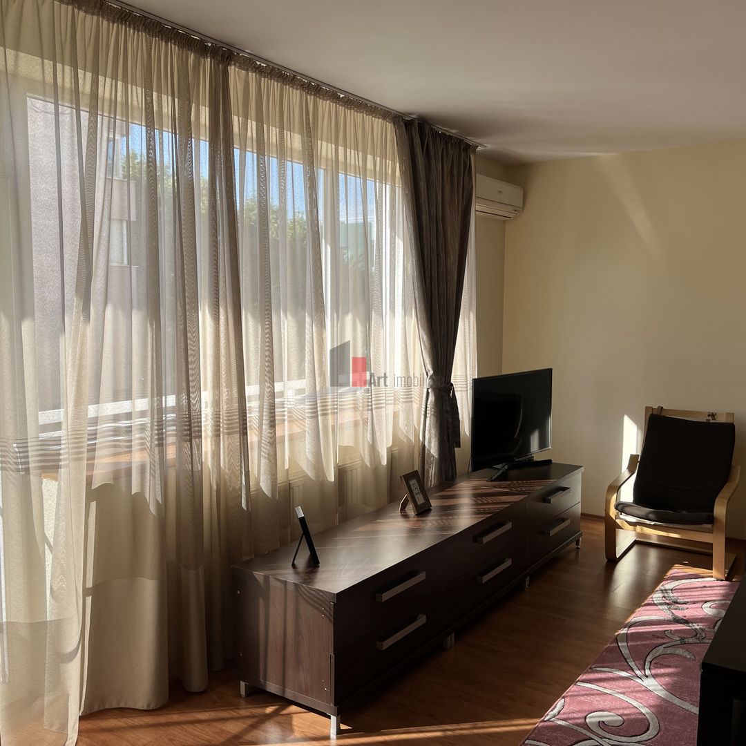 Garsoniera spațioasă in  Aviației, Centrala proprie, Siriului, bloc nou - Poză 2