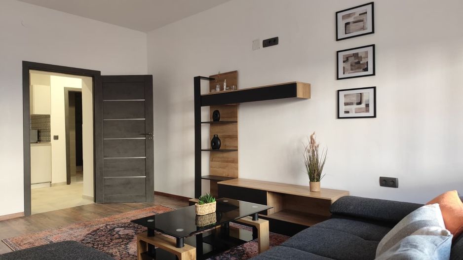 Inchiriere 2 camere Premium, Pietonala Republicii, Oradea - Poză 1