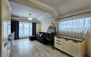 Apartament tip penthouse | Tractorul-Coresi | Terasă 97 mp - Poză 2