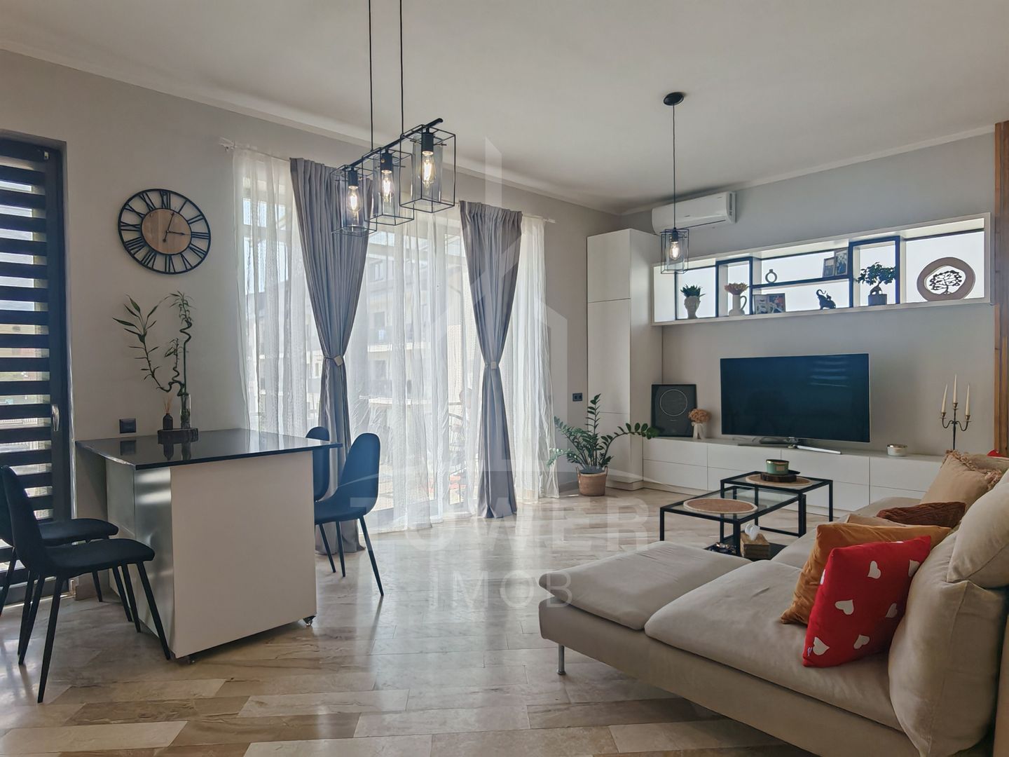 Apartament tip Penthouse cu intrare separată – Șelimbăr, zona Pictor Brana! - Poză 5
