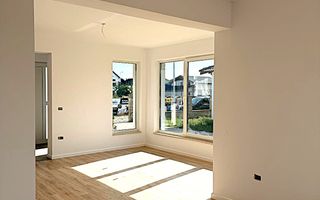 Casa de vanzare pe un singur nivel zona ORIZONT pret 220 negociabil - Poză 8