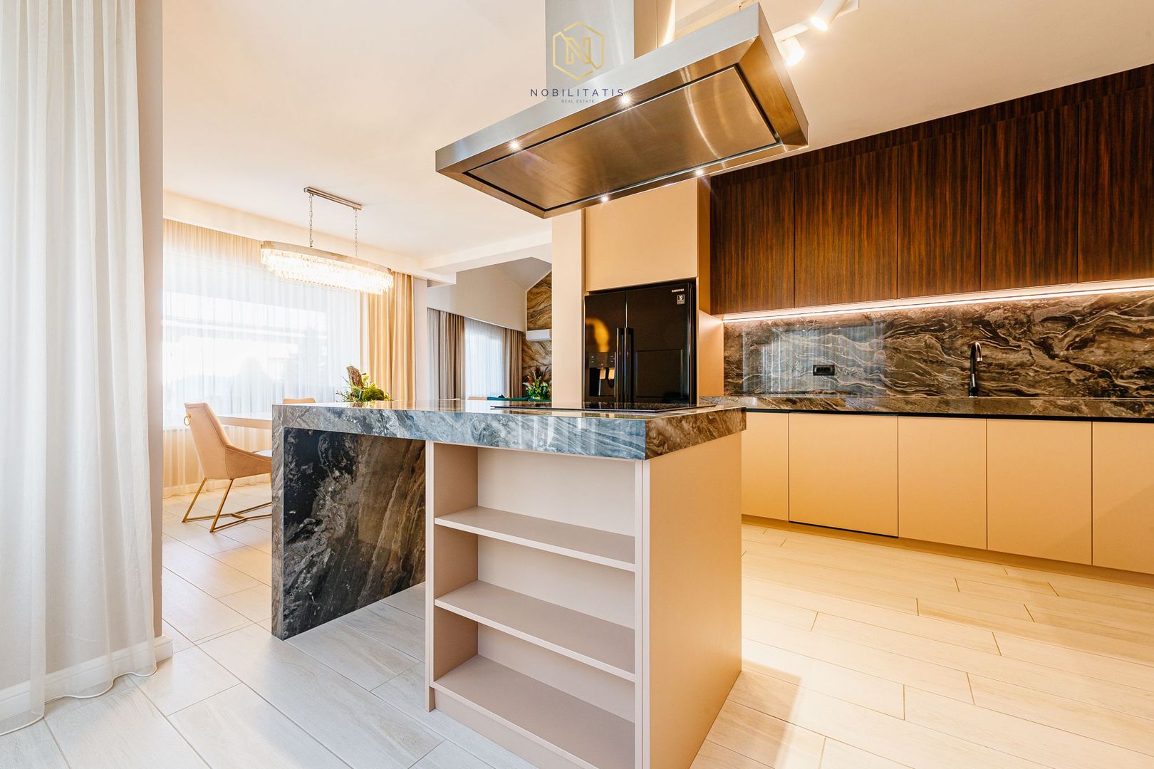 O Capodoperă Arhitecturală, Oferind Eleganță și Confort - Dumbravita - Poză 5