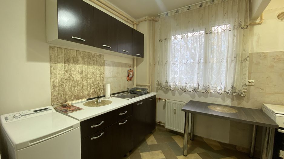 Apartament cu doua camere, Aparatorii Patriei, 79.000€ negociabil - Poză 16