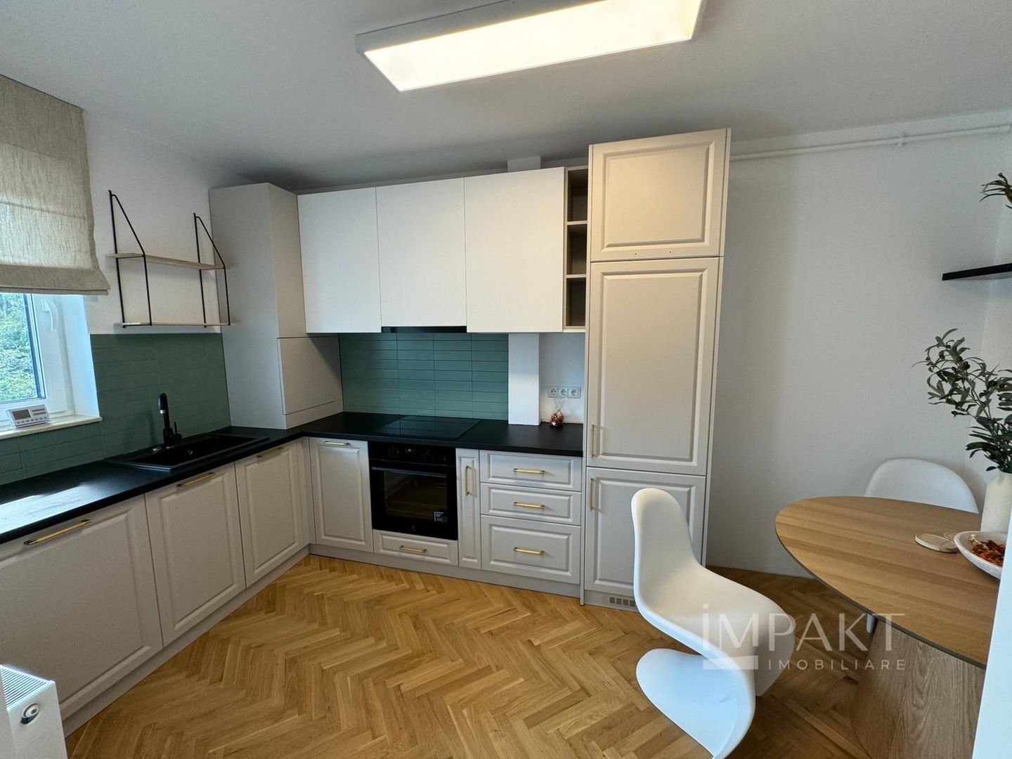 Apartament cu 2 camere LUX, de inchiriat! - Poză 9