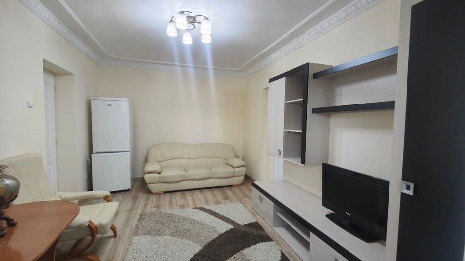 AP. 2 CAMERE P-TA MUNCII, RENOVAT, BUCATARIE INCHISA, METROU 5 MINUTE - Poză 3