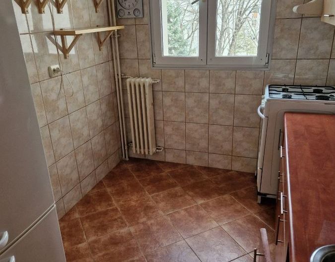 Vanzare 4 camere Titan, 2 bai, 2 minute metrou Grogorescu - Poză 7