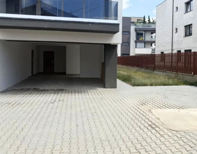 Aici cumperi și liniștea nu doar cei 48 MP zona Coresi - Poză 5