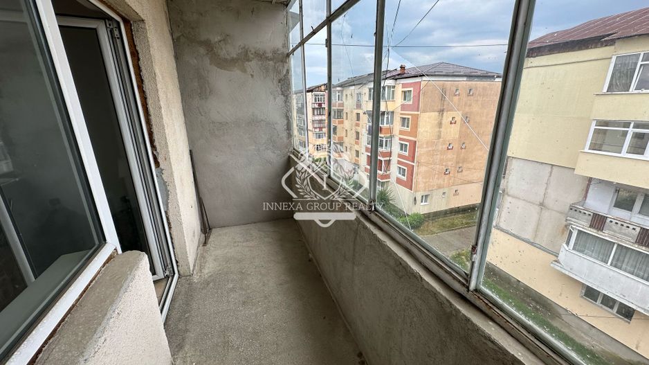 Apartament 3 camere, decomandat, 76mp, in zona Grui - Poză 21