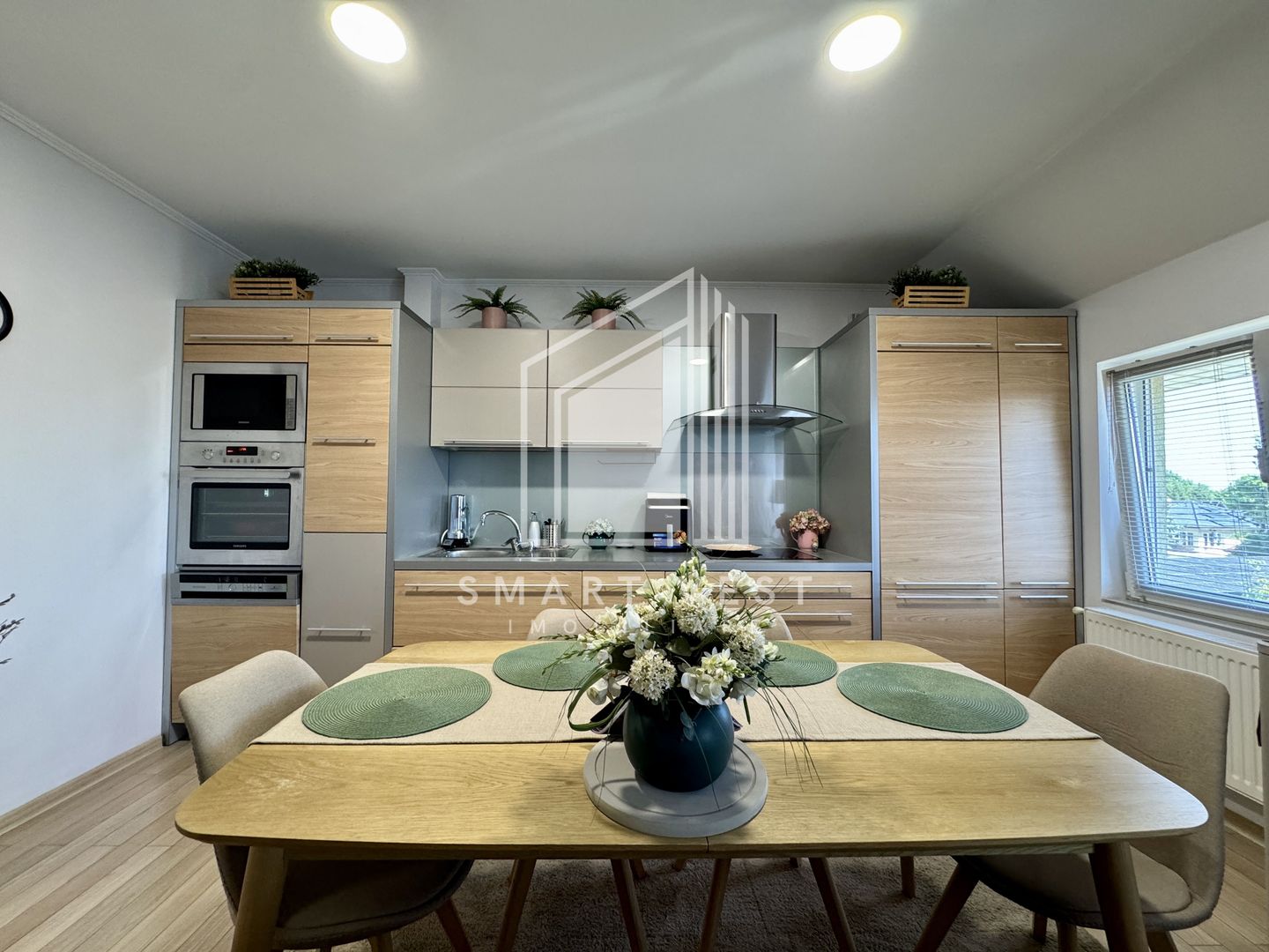 Apartament 3 camere +mansarda amenajată  | Etaj 2 | Zona Semicentrală - Poză 6