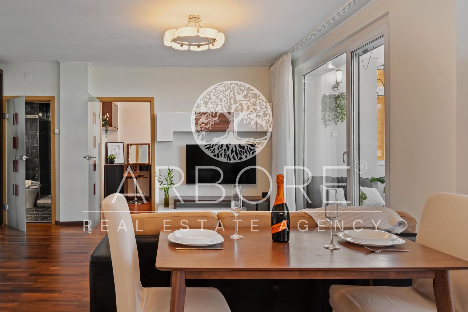 2 camere de închiriat Piața Romană – Magheru | Premium | Metrou 1 min - Poză 1