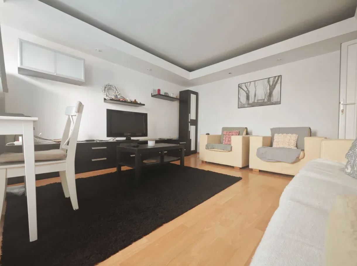 Apartament 2 cam. de inchiriat 60 mp Et. 4  Zona Aviatiei - Poză 1