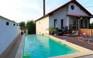 Casa individuala cu piscina de vanzare, Ciugud - Poză 2