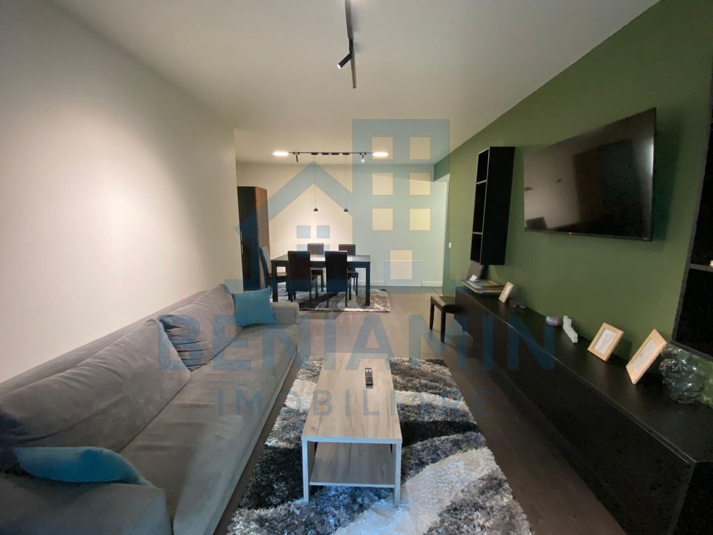 Apartament modern 3 camere-Zona Ciuperca-Loc de parcare-Disponibil - Poză 3