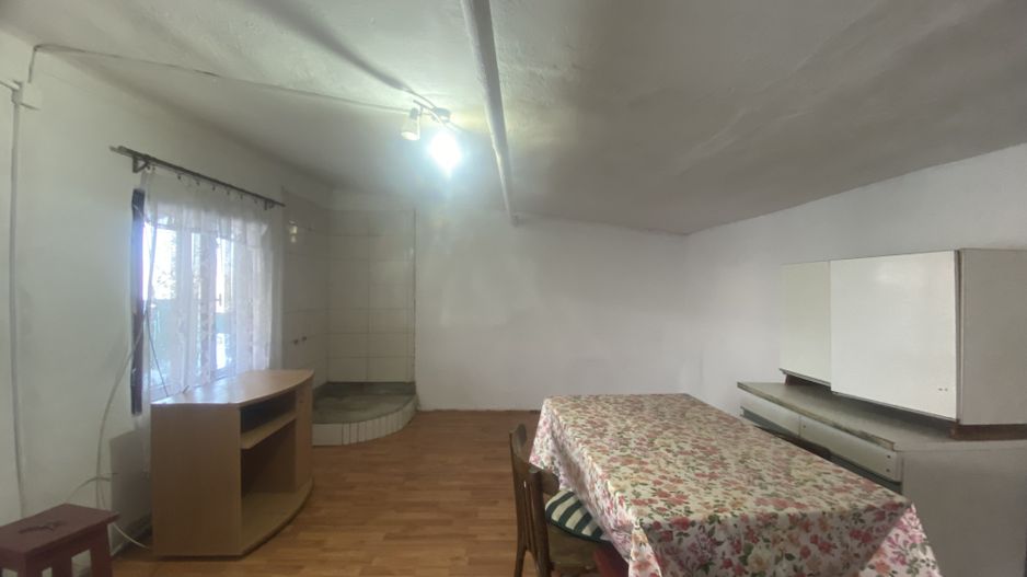 Vanzare casă cu teren generos în Săcueni, la 15 minute de Târgoviște - Poză 24