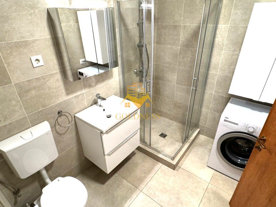 2 camere, Andrei Muresanu,Grand Hotel Italia, Trifoiului - Poză 8
