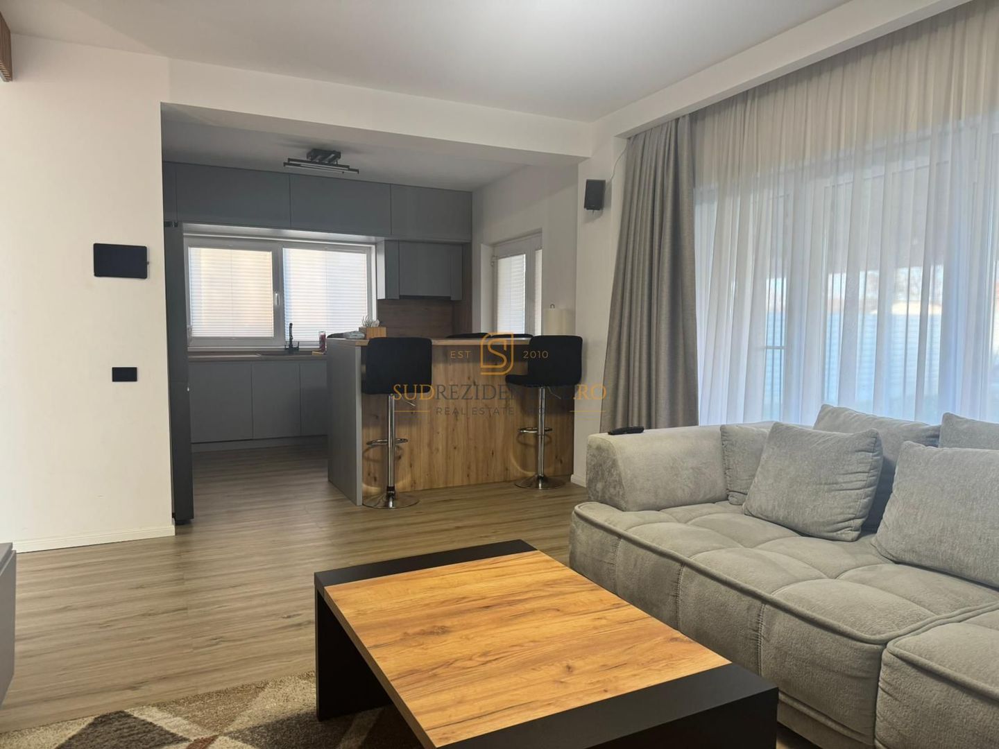 Casa individuala cu 5 camere, complet mobilata si utilata, Com Berceni - Poză 5