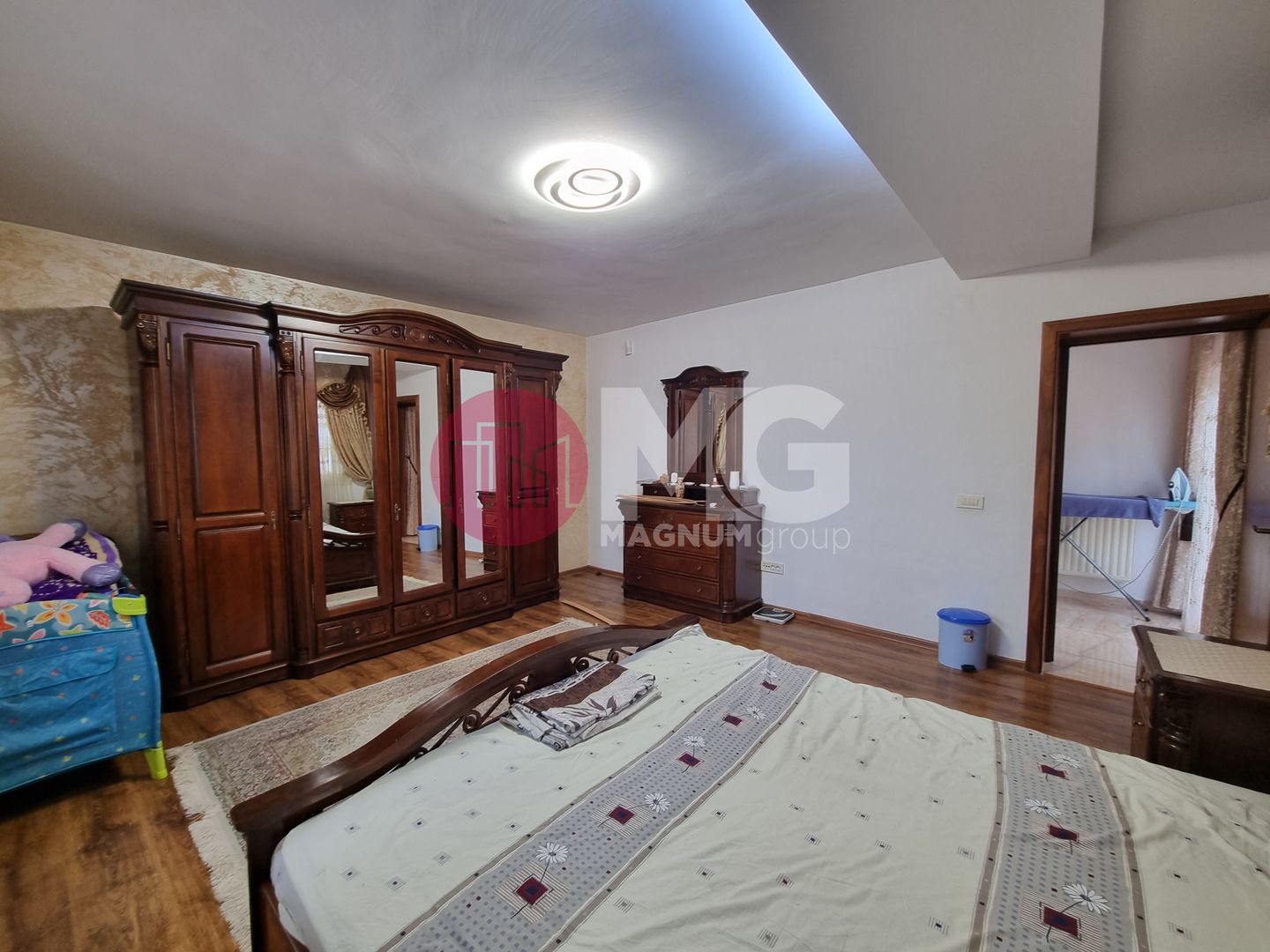 Vila complet utilată de inchiriat – Vatra Nouă, Sector 1 - Poză 7