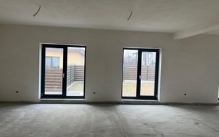 Doua case in Duplex 4 camere 183 mp-teren 295 mp-Dezmir Jud. Cluj - Poză 9
