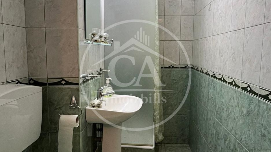 Apartament cu 4 camere de inchiriat în zona Calea Aradului, Oradea - Poză 12