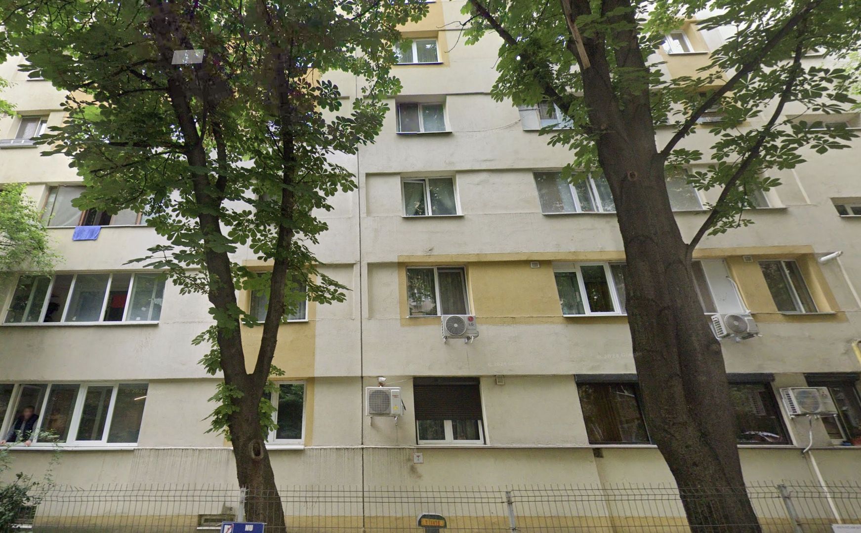 Apartament 3 camere de renovat in bloc anvelopat in zona Obor - Poză 2